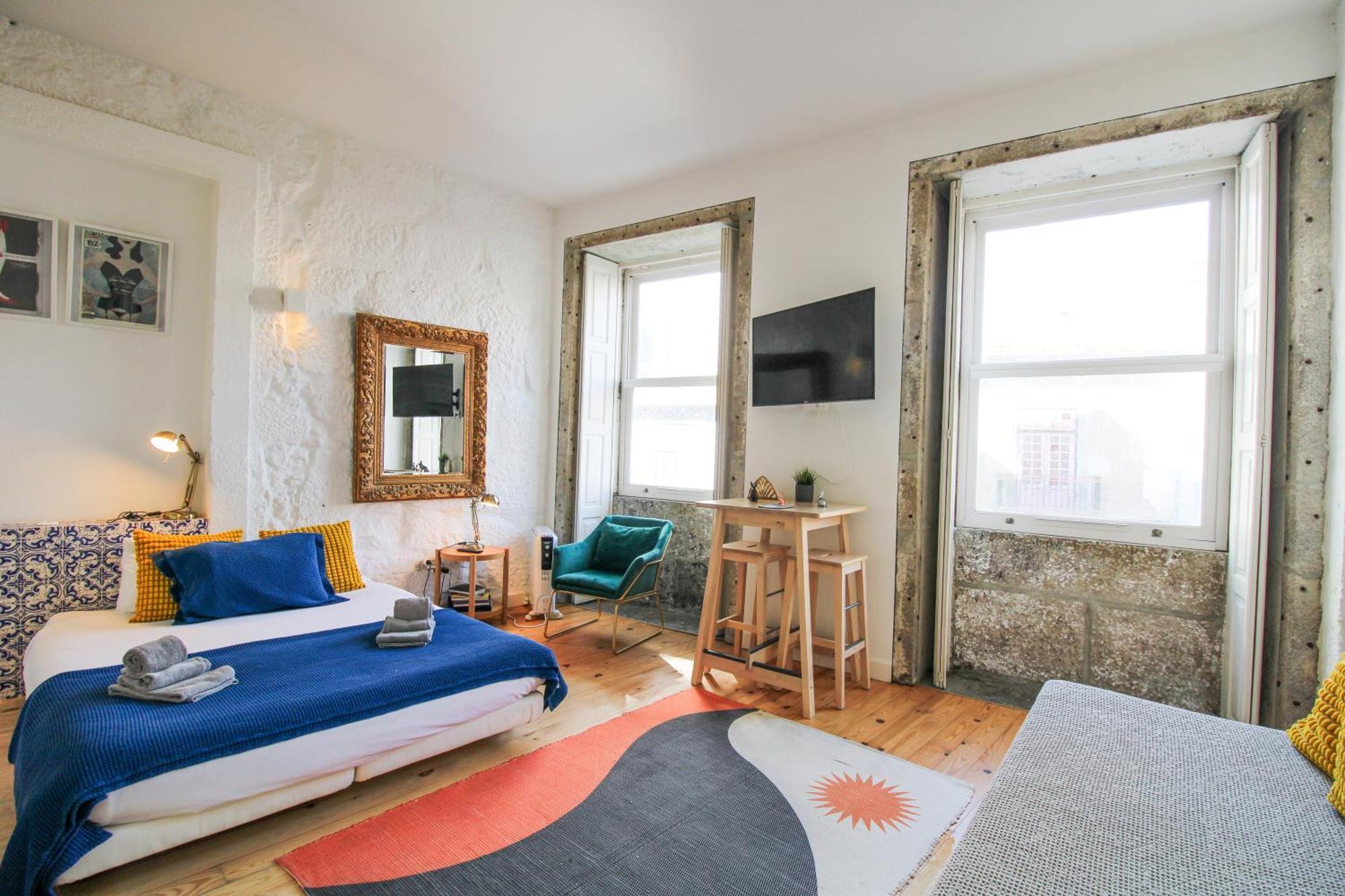 Historic Oldtown Getaway Apartment Porto Ngoại thất bức ảnh
