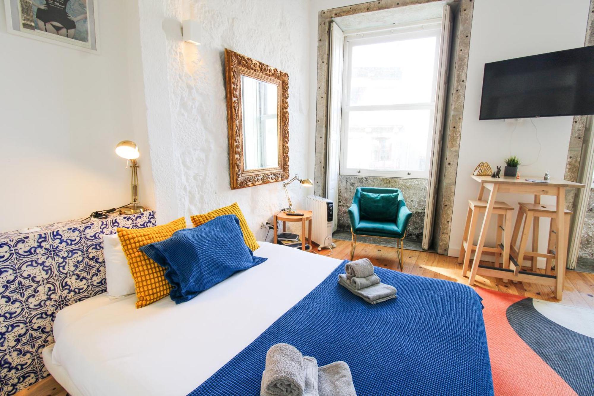 Historic Oldtown Getaway Apartment Porto Ngoại thất bức ảnh